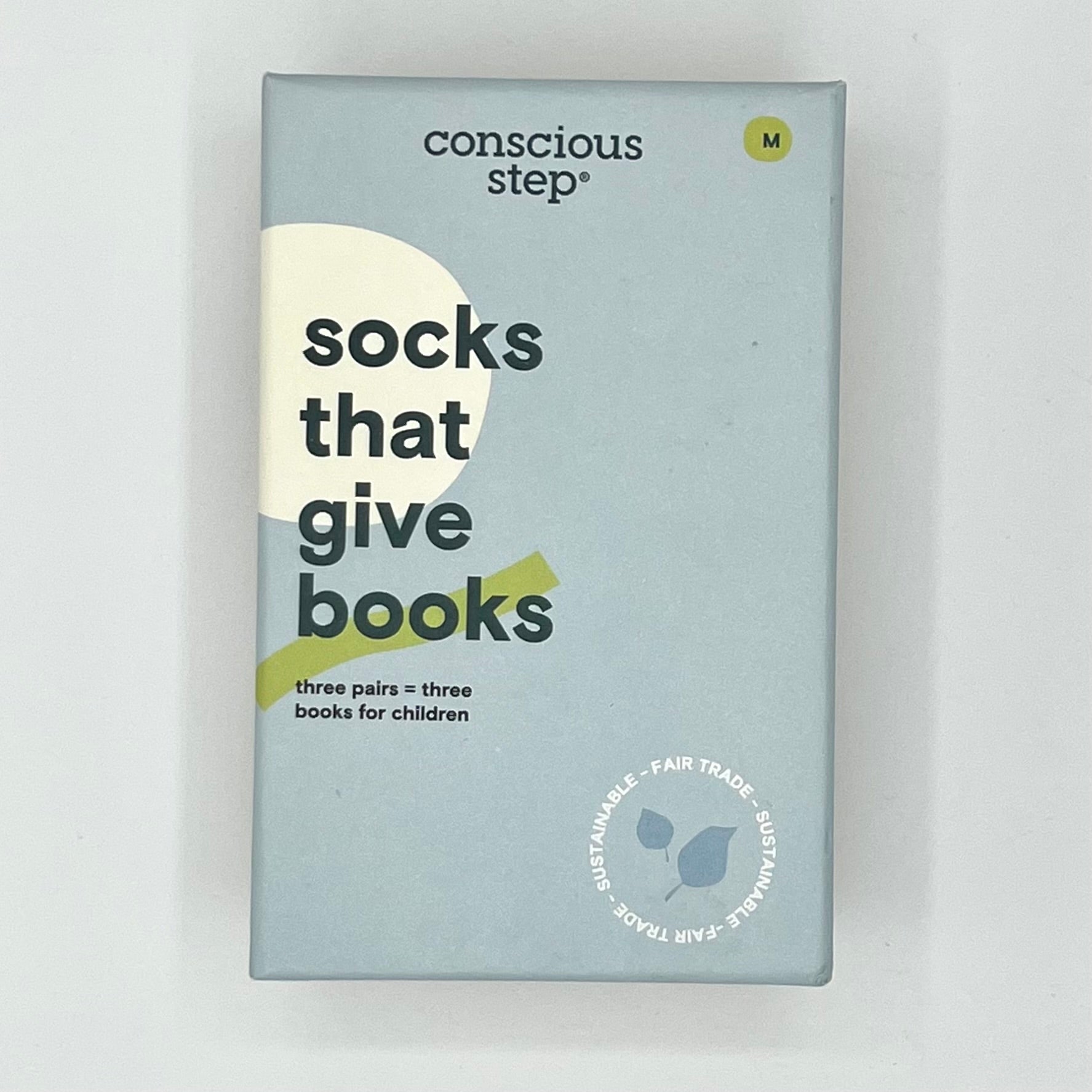 Socks that give Books Gift Box