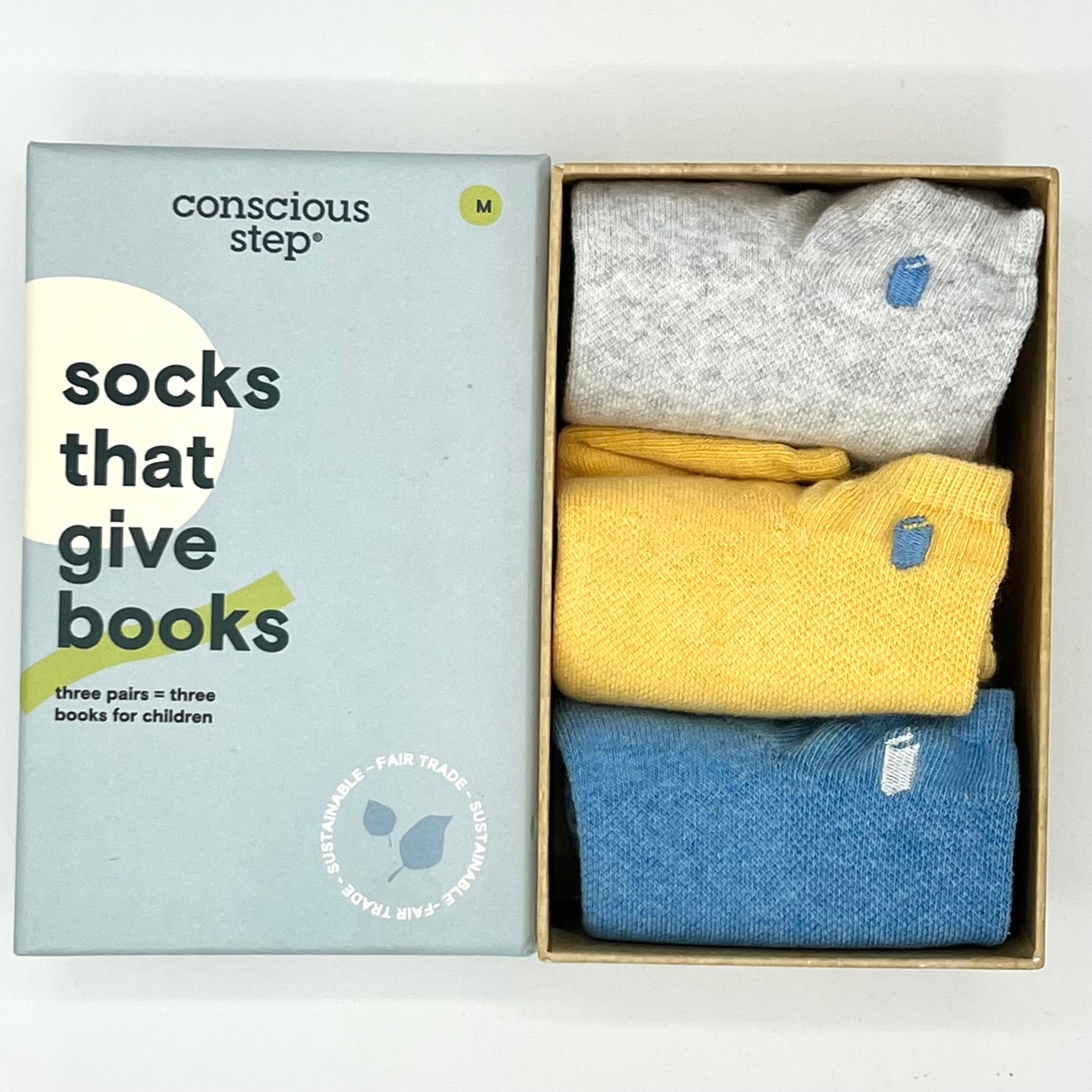 Socks that give Books Gift Box