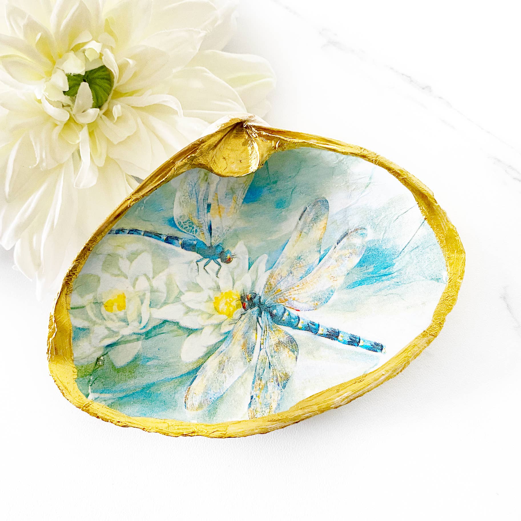 Dragonfly Lily Clam Shell Trinket Dish